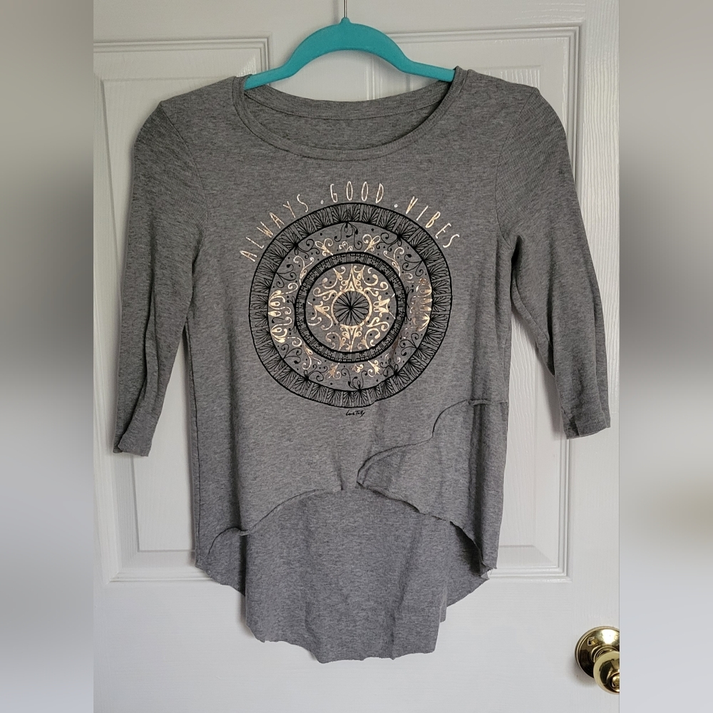 Women's 3/4 sleeve top